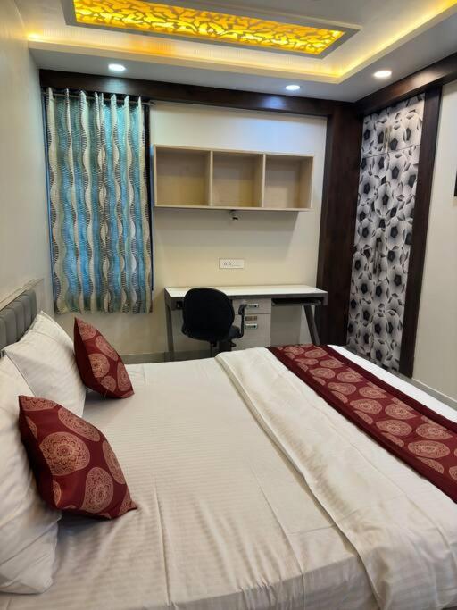 Apartment Sai Inn, 2 Bhk Luxury Flat At Mahmoorganj, *